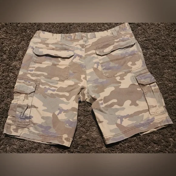 Red Head Brand Co Size 38 Camouflage Men’s Cargo Shorts EUC - Picture 3 of 5
